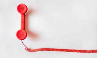 roter Telefonhörer - Freiwilligenhotline München